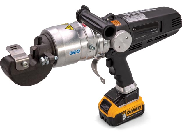 EBC20B, 190 kN Maximum Capacity, Cordless Bar Cutter, Maximum Material Diameter 20 mm, batteries and 120 V charger included