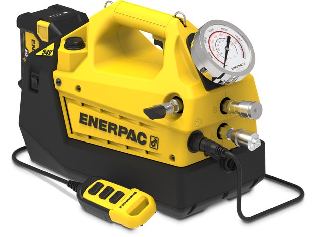 XC2502BB, Cordless Hydraulic Torque Wrench Pump, 4/2 Valve, 2.0 litres Usable Oil, Batteries and Charger Included, 115V