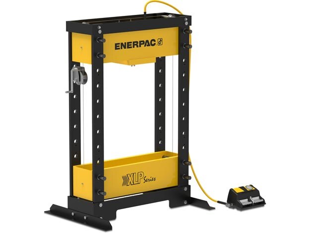 718 kN workshop press including XLP756XA12G, RC756 single-acting cylinder, and XA12G air pump